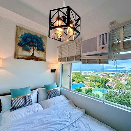 Studio One Condominium, Alabang - Bluu - Fiber Wi-Fi, Netflix-Ready 文珍俞巴市 外观 照片