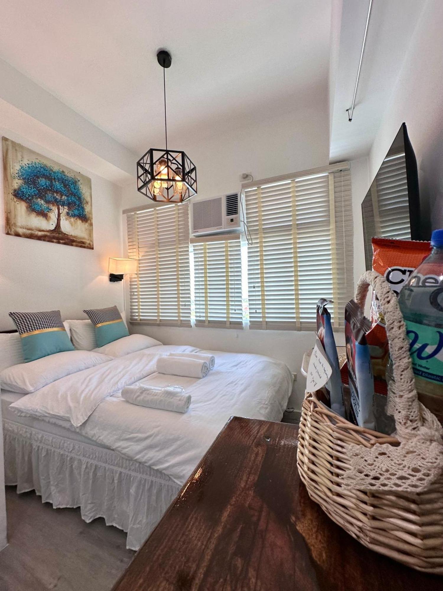 Studio One Condominium, Alabang - Bluu - Fiber Wi-Fi, Netflix-Ready 文珍俞巴市 外观 照片