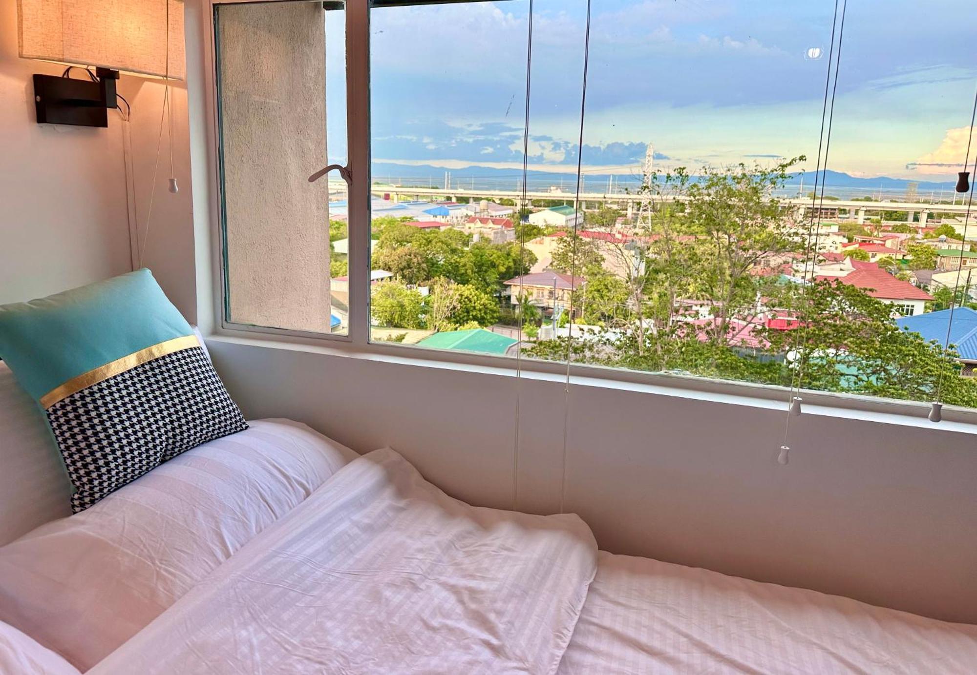 Studio One Condominium, Alabang - Bluu - Fiber Wi-Fi, Netflix-Ready 文珍俞巴市 外观 照片