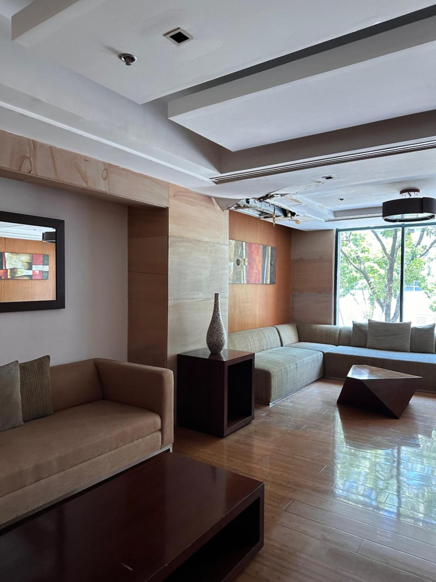 Studio One Condominium, Alabang - Bluu - Fiber Wi-Fi, Netflix-Ready 文珍俞巴市 外观 照片